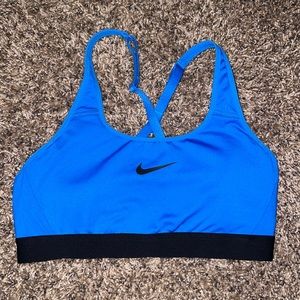 Gently used Nike Bra.